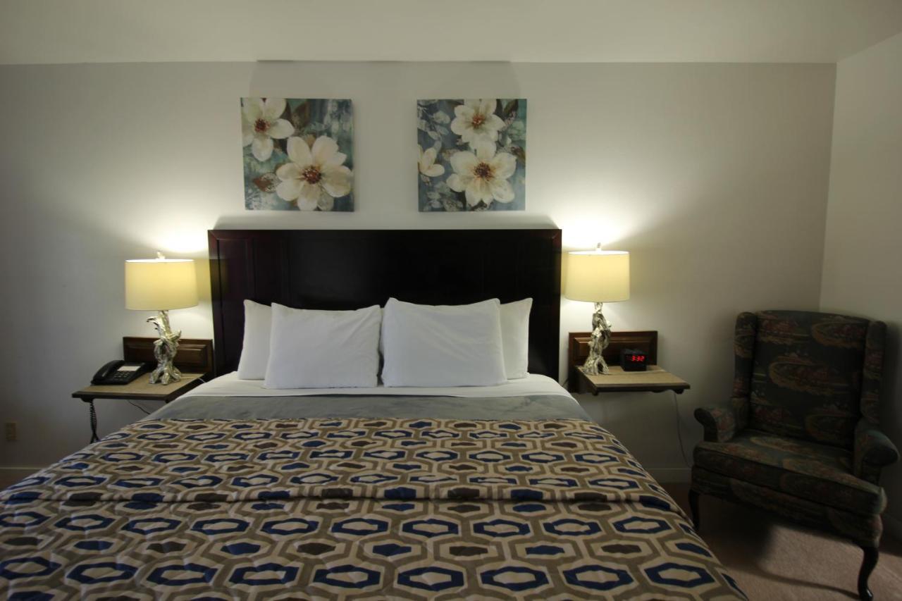 Mariners Cove Inn เวสต์พอร์ต ภายนอก รูปภาพ