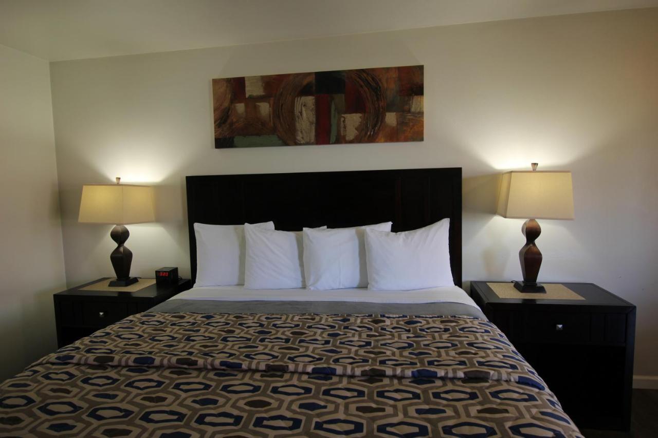 Mariners Cove Inn เวสต์พอร์ต ภายนอก รูปภาพ